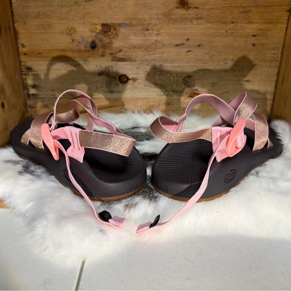 Chaco Z2 Women's Sandals Brown with Pink Straps - Picture 3 of 12